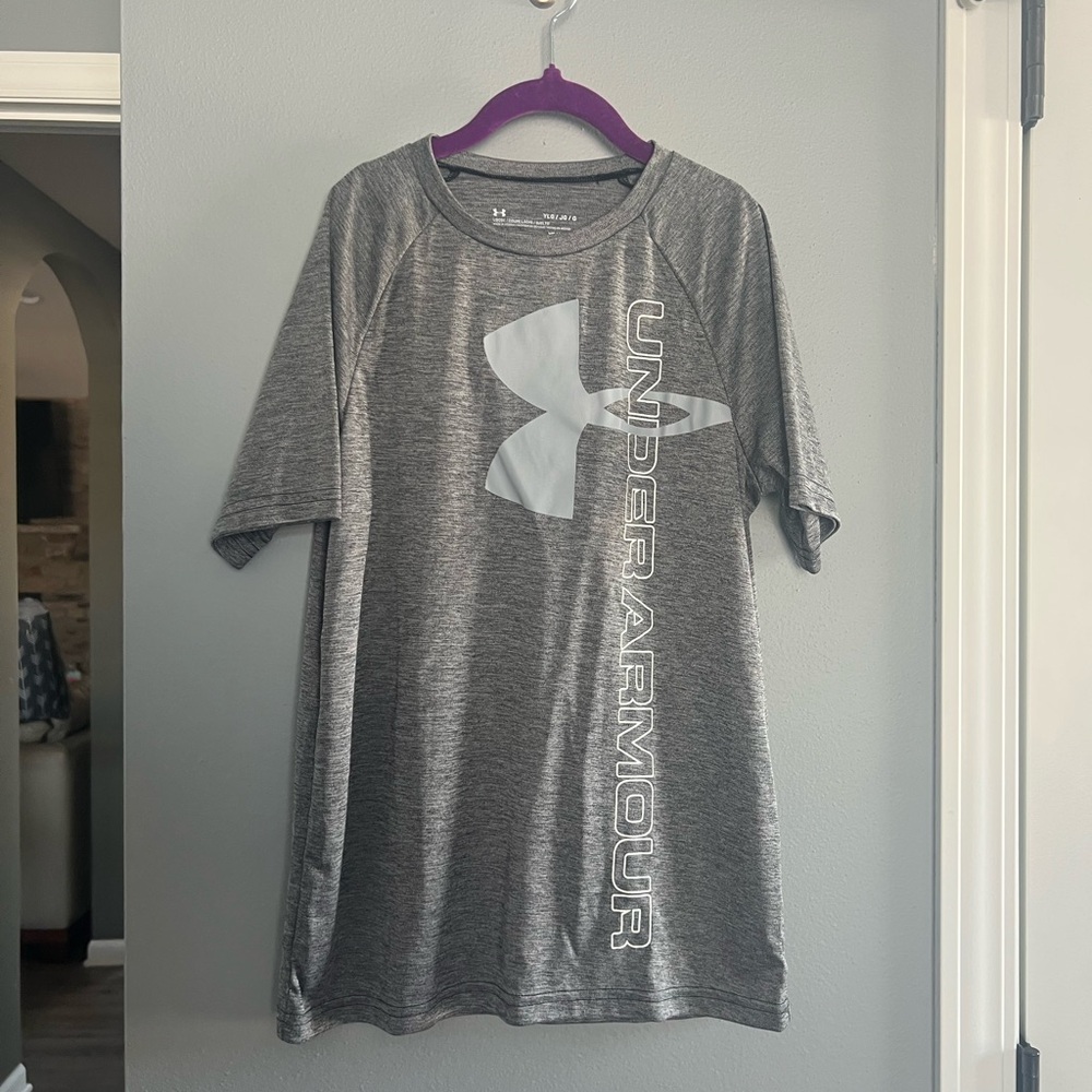 Boys Under Armour Heather Gray Logo Tee